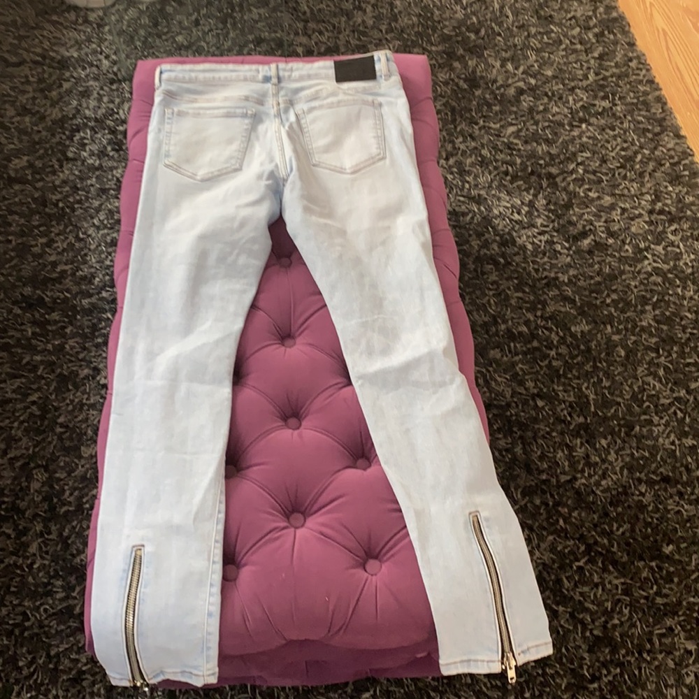Jeans - Picture 2 of 2